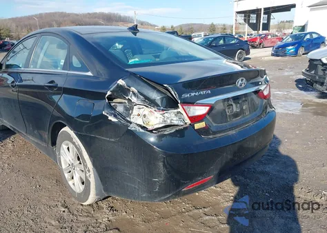 2013 Hyundai Sonata Gls z USA, uszkodzony, nr VIN 5NPEB4AC7DH776957